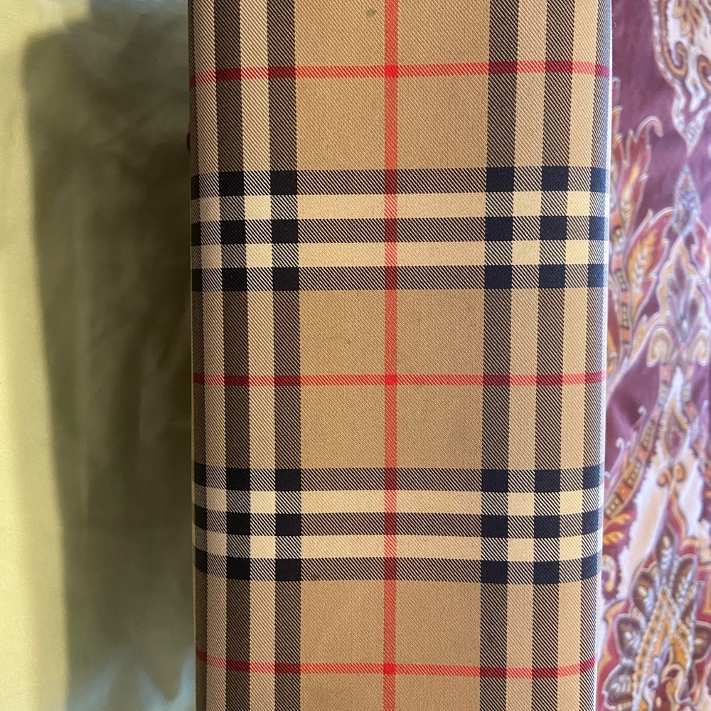 Burberry handbag - Picture 9 of 13